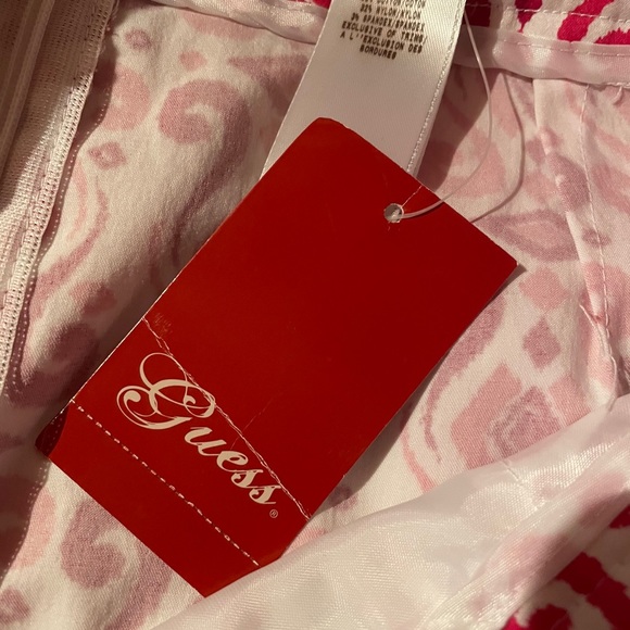 Printed Guess skirt - Picture 2 of 2